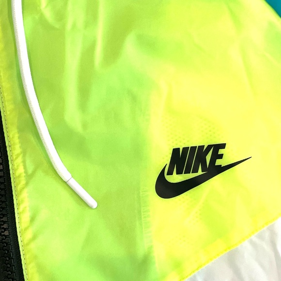 NIKE Running Men’s Colorblock Jacket Hooded S Small - Picture 6 of 7